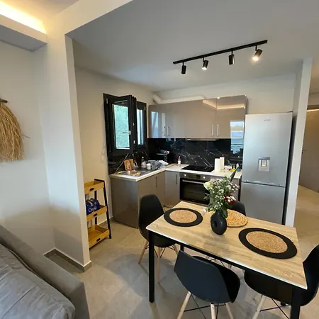 Sailors Perigiali Apartment