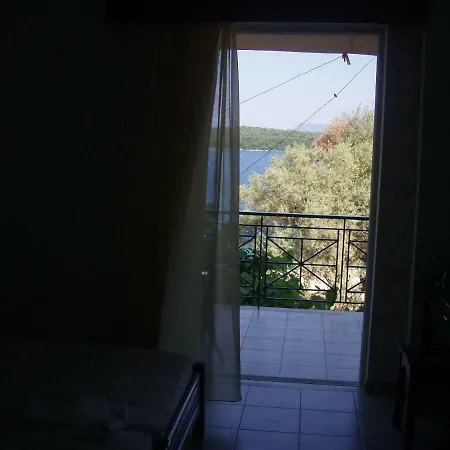 Apartment Sailors Perigiali Nydri (Lefkada)